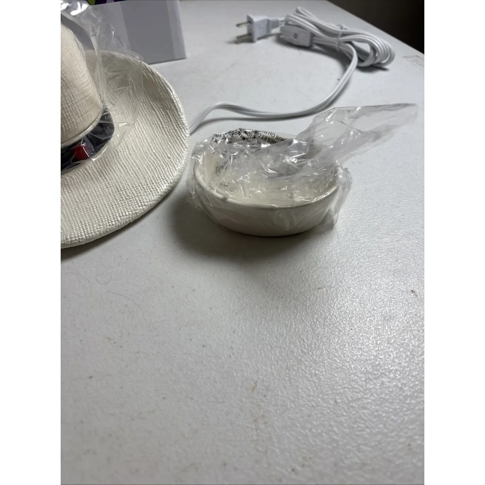 Scentsy COUNTRY BORN Cowboy Hat Warmer  Rare & Retired‎ NIB!!